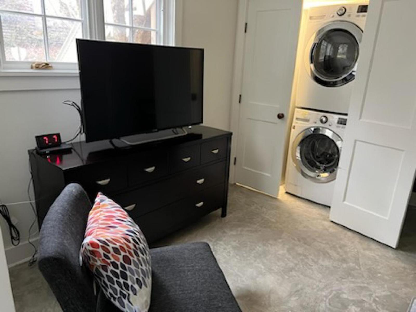 New Luxe Cleveland Park Near Zoo Washington